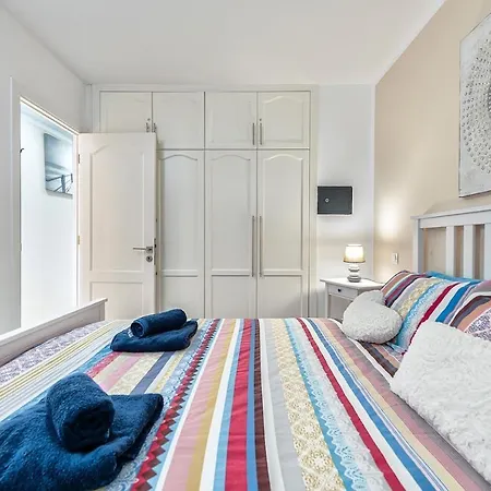 Casa Complesso Tanife Yumbo Apartman